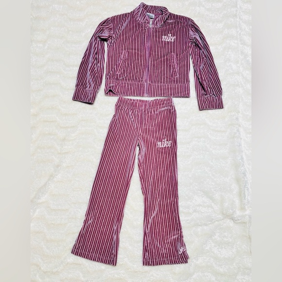 Nike Little Kids' 2-Piece Cozy Rib Track Set in Purple Size 5 - Picture 2 of 9